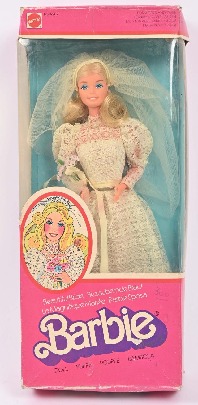 Barbie Magnifique Mariée (Beautiful Bride) - Mattel 1976 - Robe