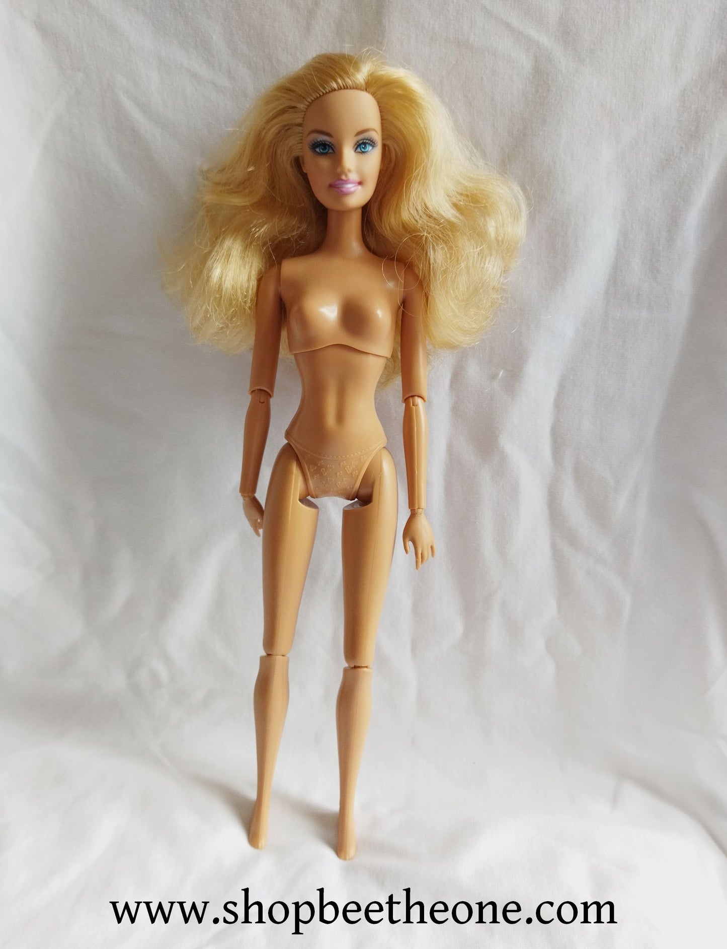 Barbie Fashionistas Girly 100 + Poses #R9880 - Mattel 2009 - Poupée nue
