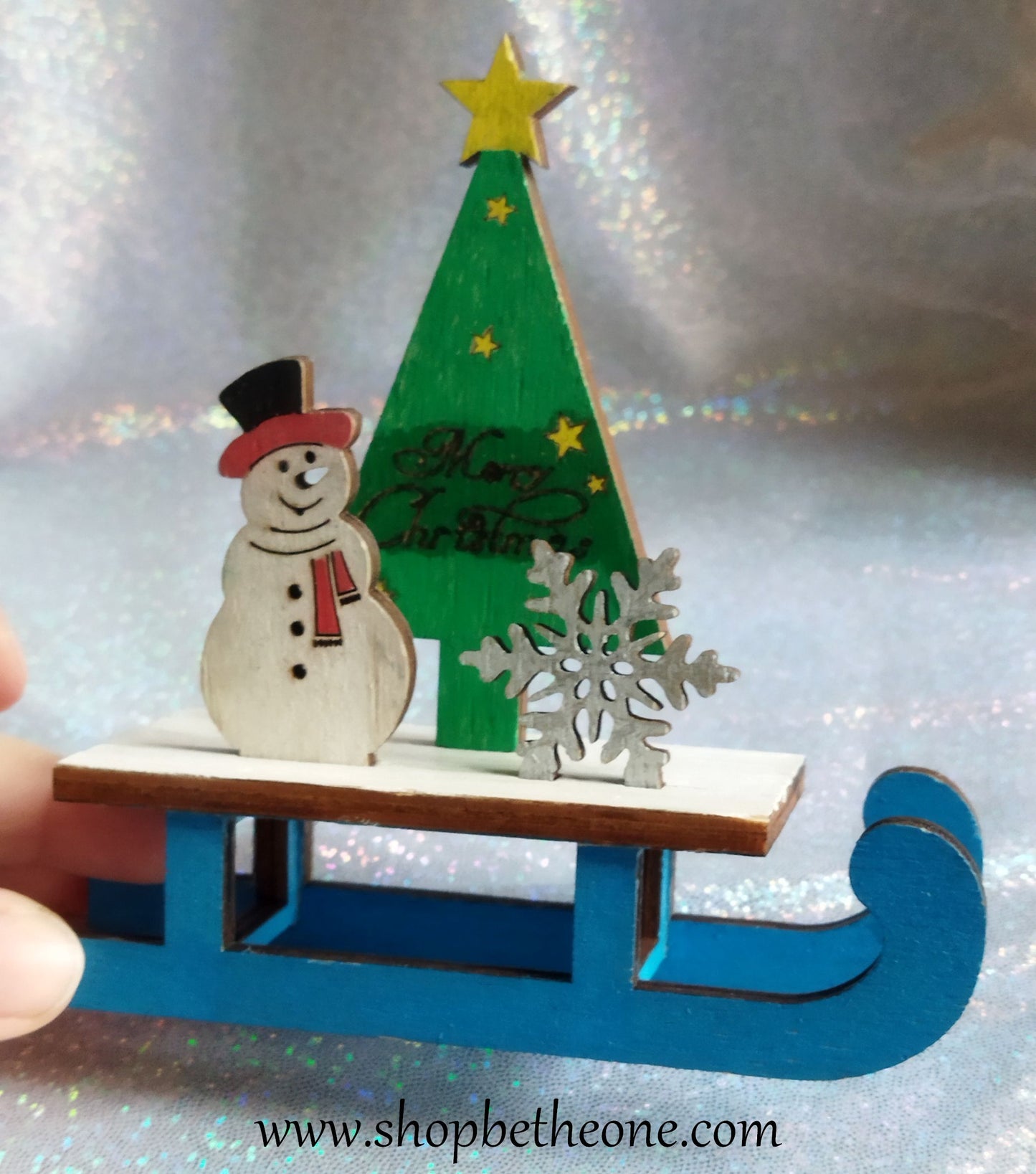 Décoration de Noël Sujet Traineau en bois peint avec éléments assortis - par Bee the One