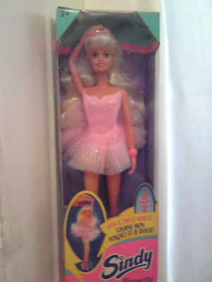 Sindy Danseuse étoile (Pirouette) #18476 - Hasbro 1995 - Vêtement