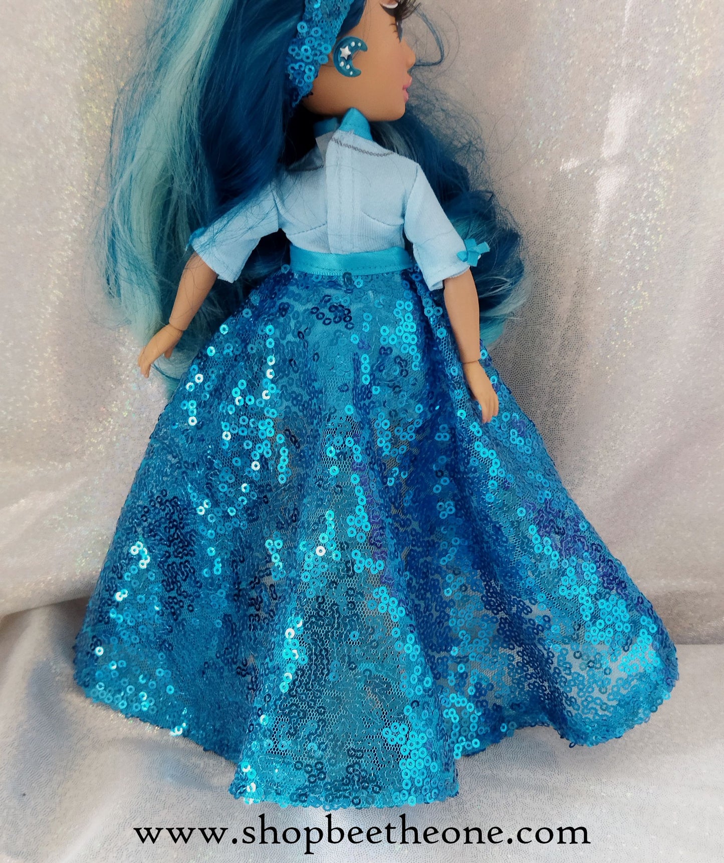 Fashion pack Robe à imprimé collier + Jupon amovible + Bandeau de cheveux pour poupées Rainbow High - 2 coloris - Collection Glitter Party - par Bee the one