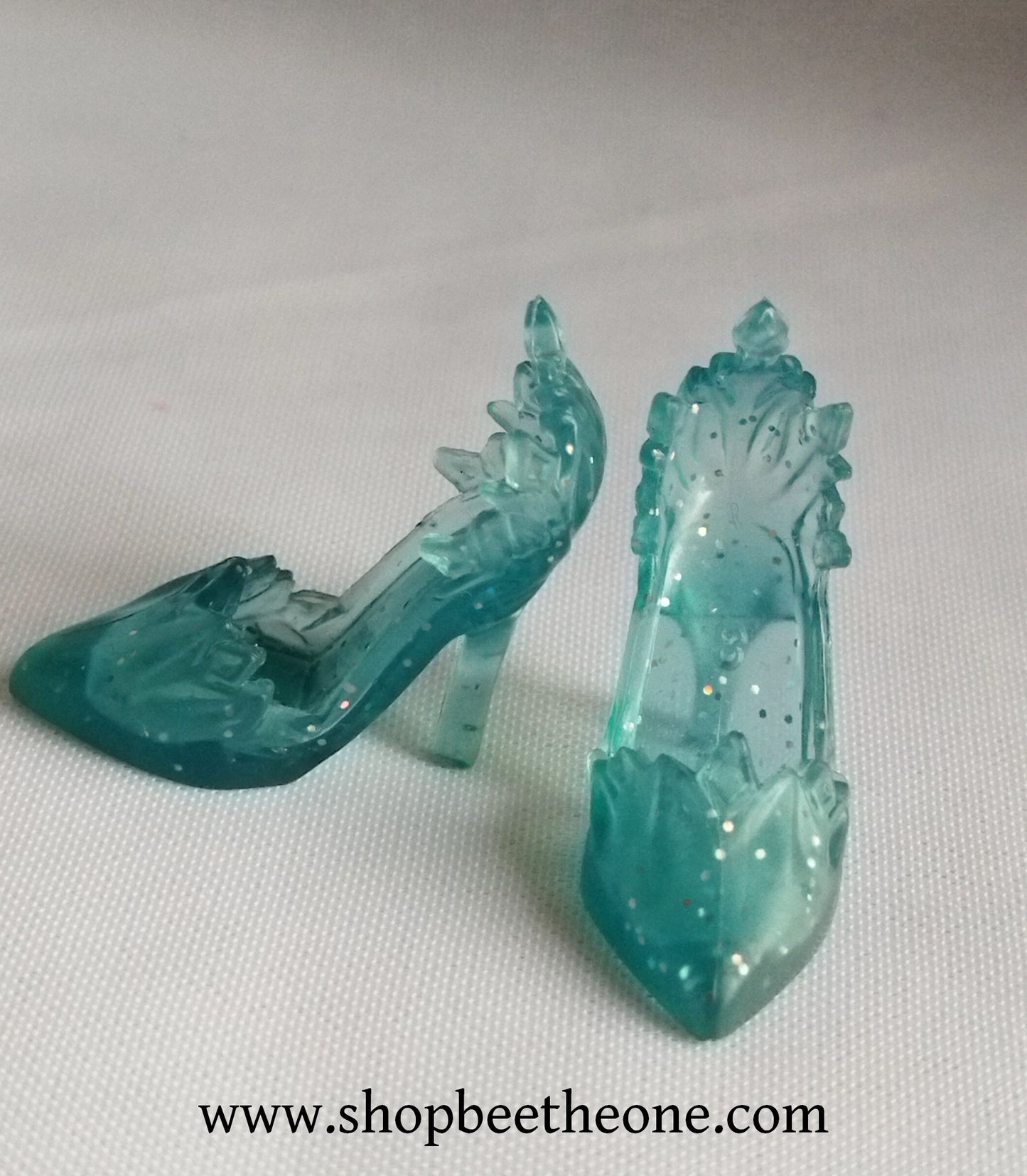 La Reine des Neiges Elsa Musical Lights - Hasbro 2016 - Poupée musicale et lumineuse - Chaussures
