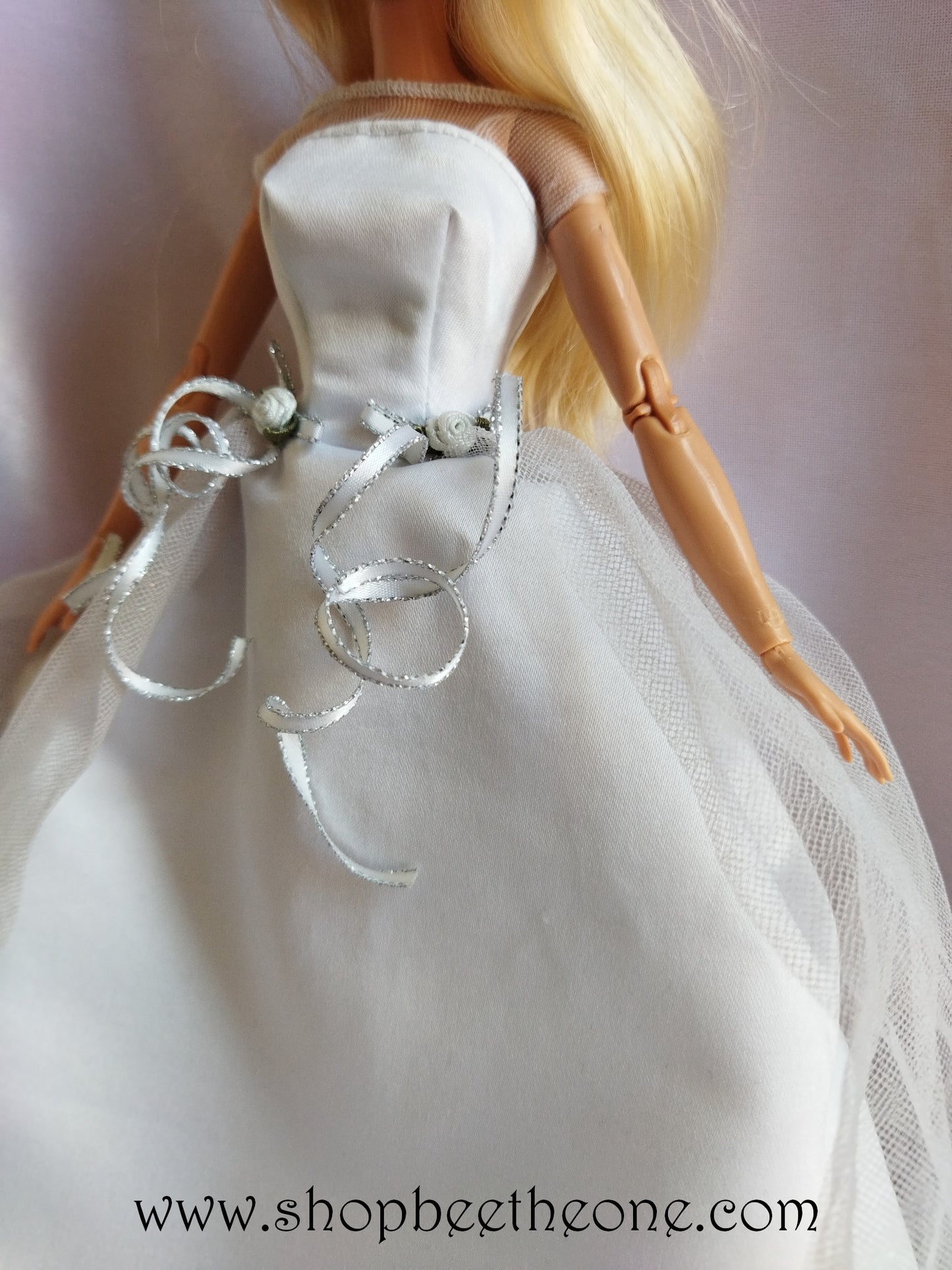 Barbie Jolie Mariée (Blushing bride) - Mattel 1999 - Vêtement