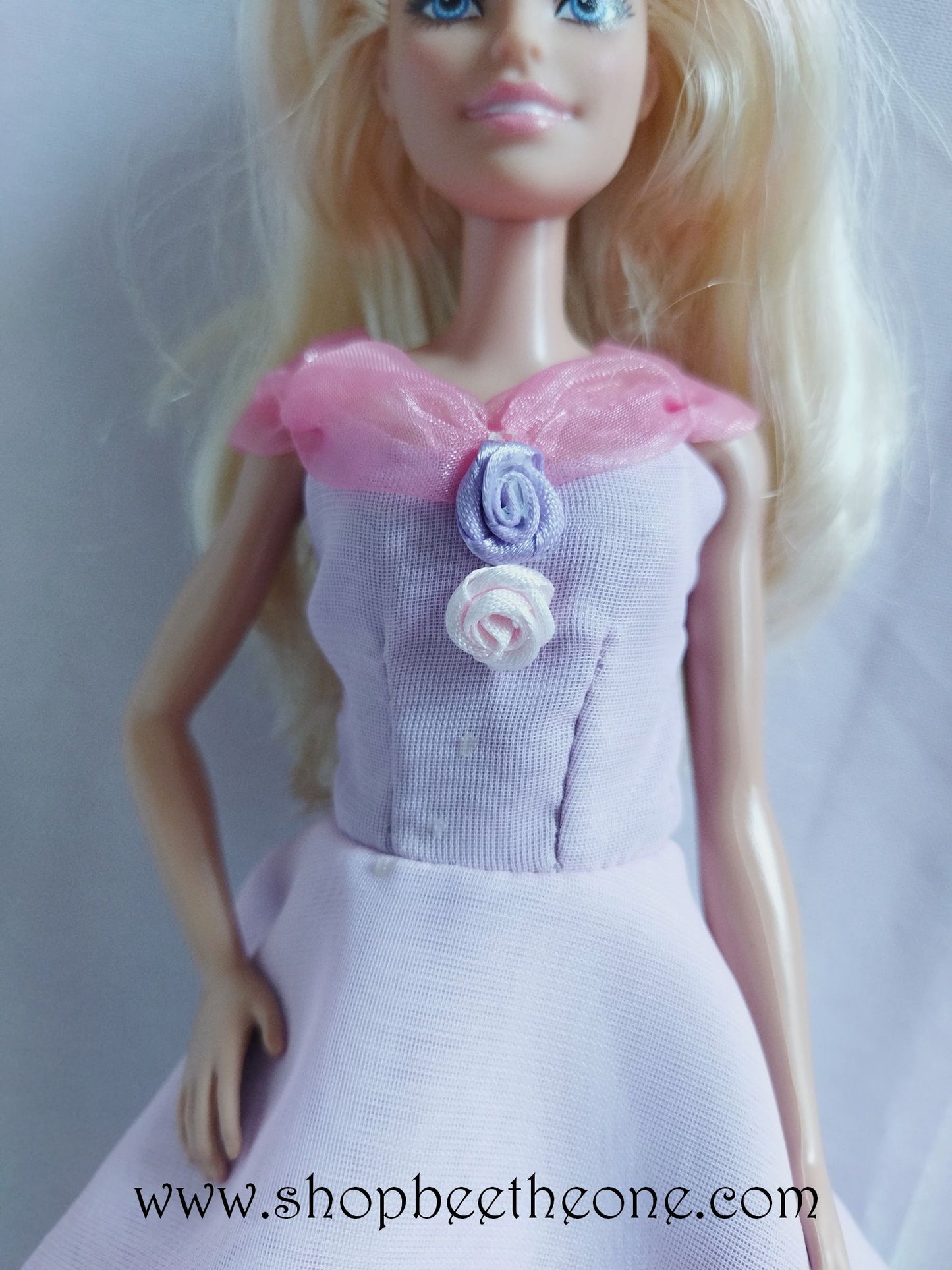 Barbie Les Robes de mes Voyages - Autriche et Pologne - RBA 2012/2013 - Vêtements
