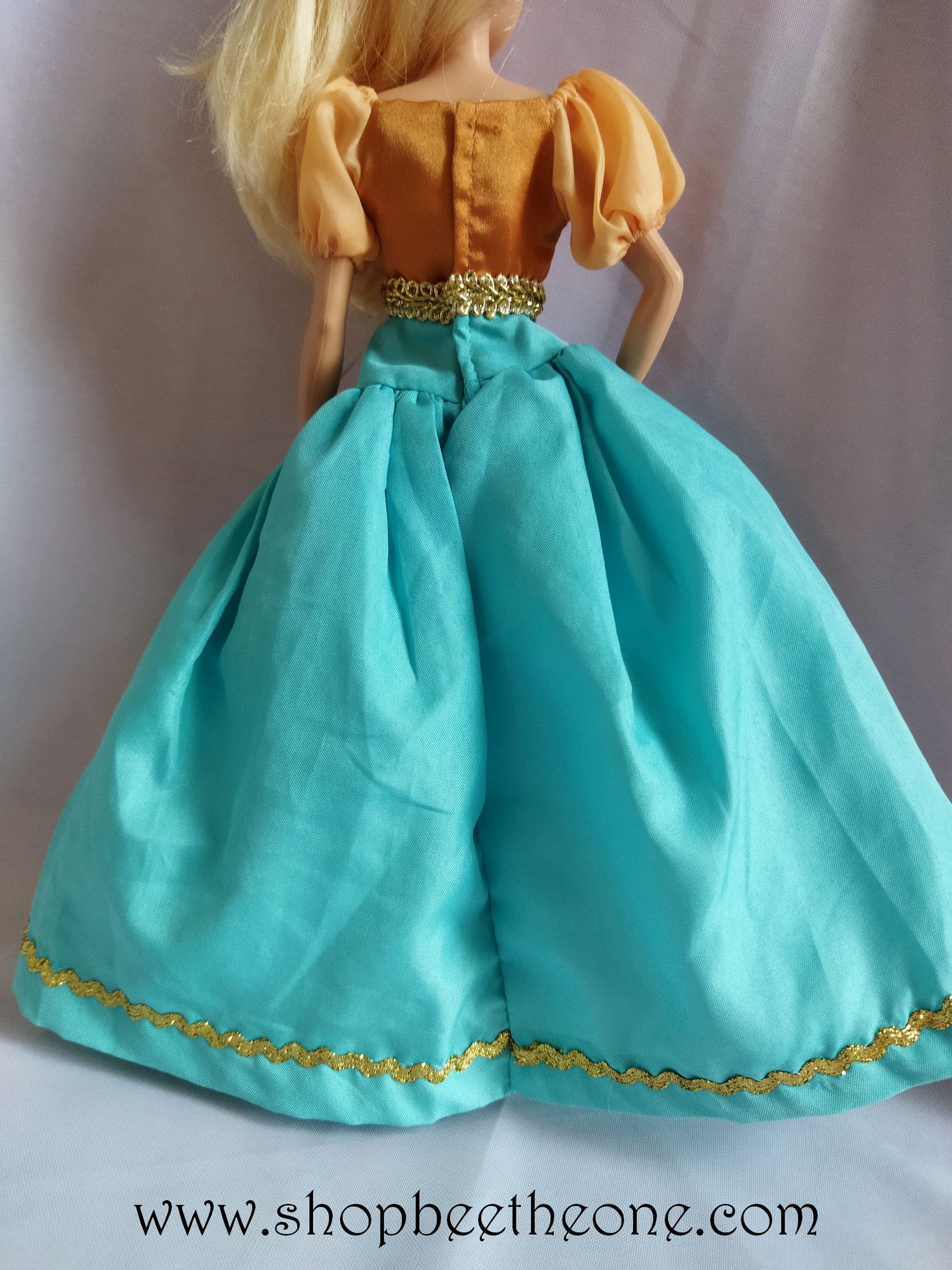 Barbie Les Robes de mes Voyages - Venezuela et Cuba - RBA 2013/2014 - Vêtements