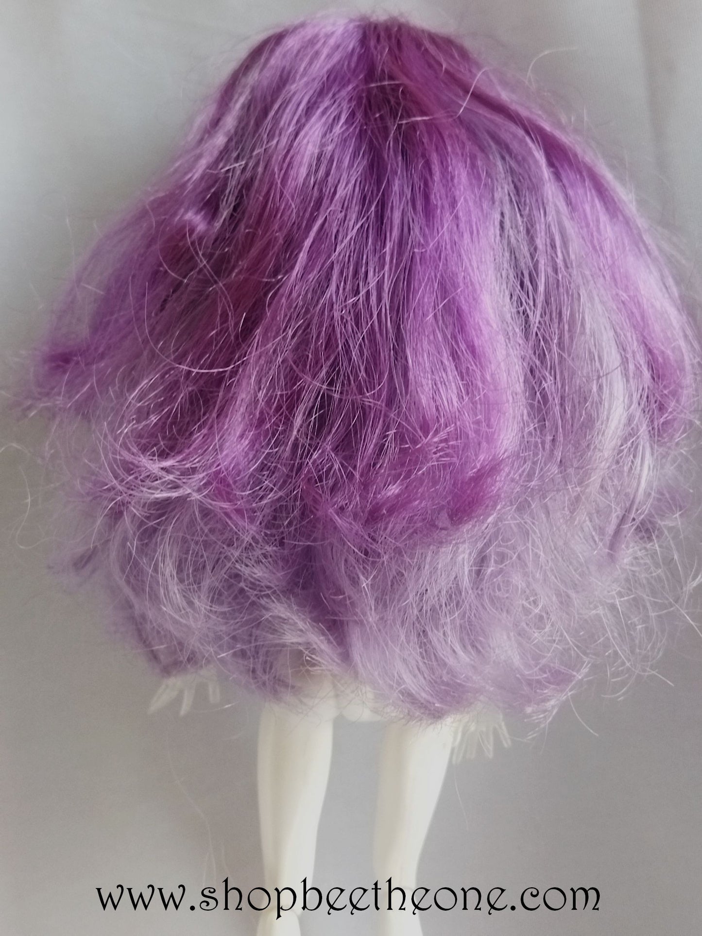13 Wishes Party Lounge et Spectra Vondergeist - Mattel 2013 - Poupée