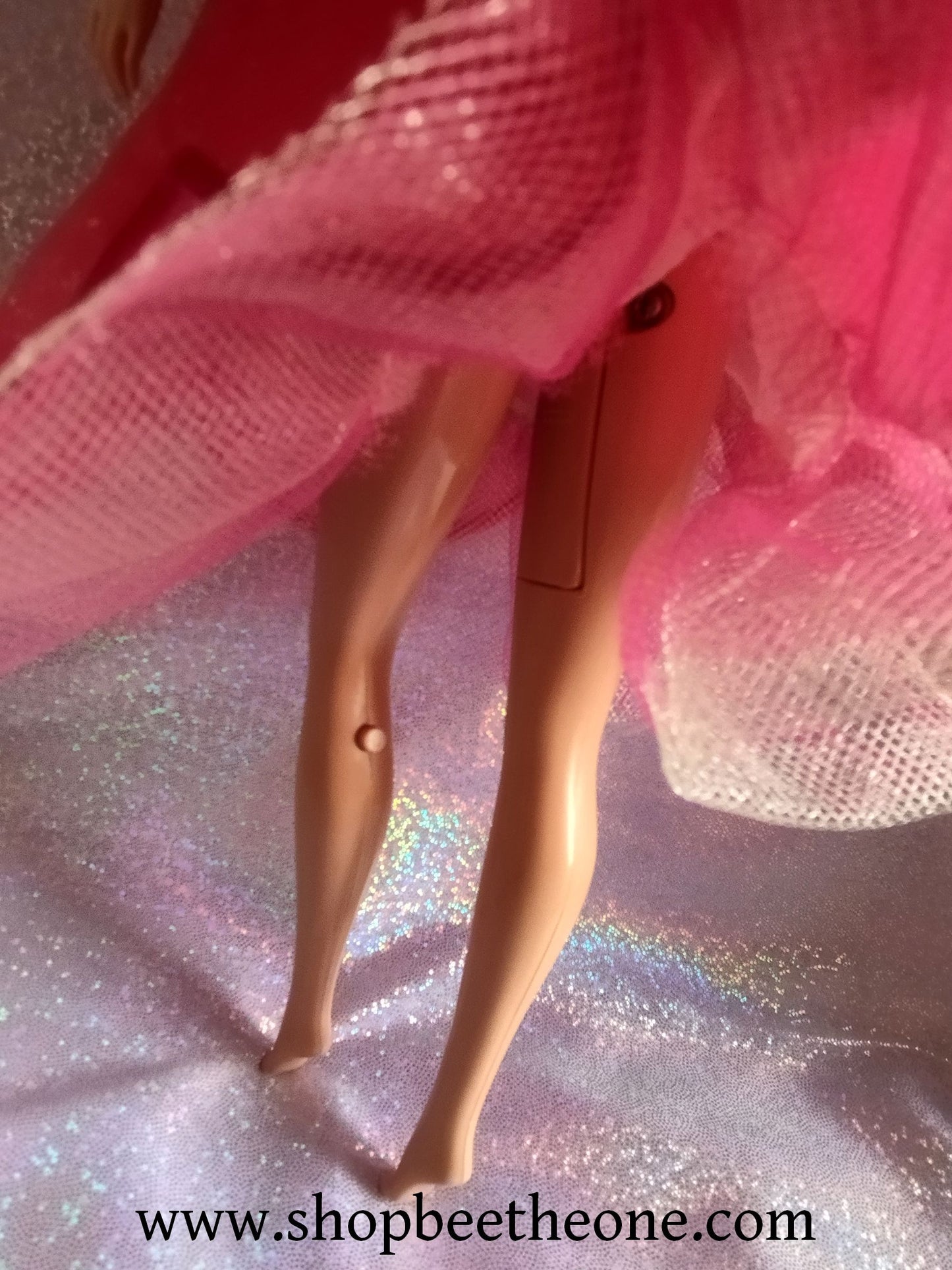 Barbie au Bal des 12 Princesses (Barbie and the 12 Dancing Princesses) - Princesse Genevieve et Twyla - Mattel 2006 - Poupée lumineuse