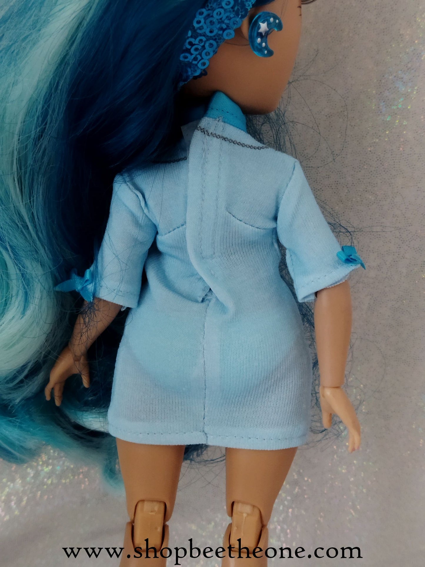 Fashion pack Robe à imprimé collier + Jupon amovible + Bandeau de cheveux pour poupées Rainbow High - 2 coloris - Collection Glitter Party - par Bee the one