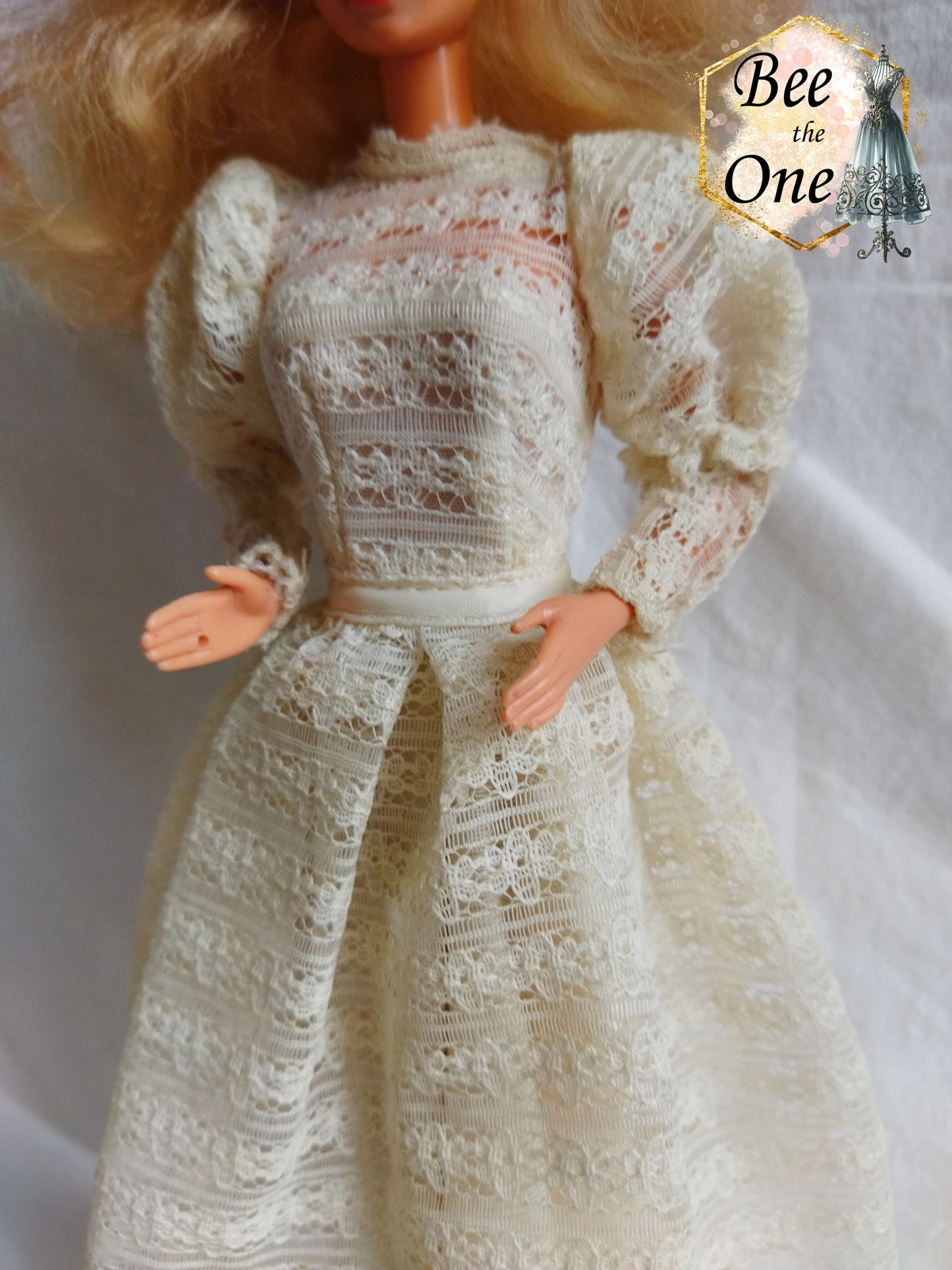 Barbie Magnifique Mariée (Beautiful Bride) - Mattel 1976 - Robe