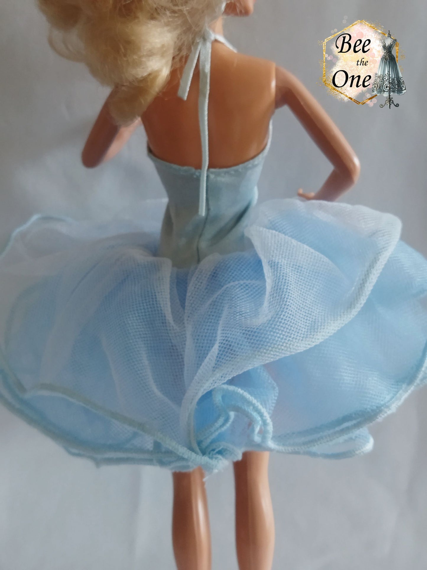 Whitney Perfume Pretty (Princesse Laura Parfum de Rêve) - Mattel 1987 - Vêtement