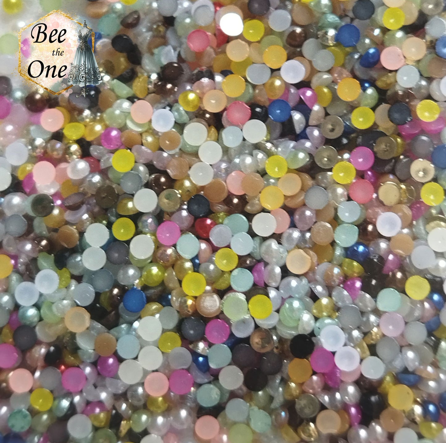 Lot de 1 g (+/- 400 pièces) Cabochons strass demi-perle rond - 2 mm - 5 coloris