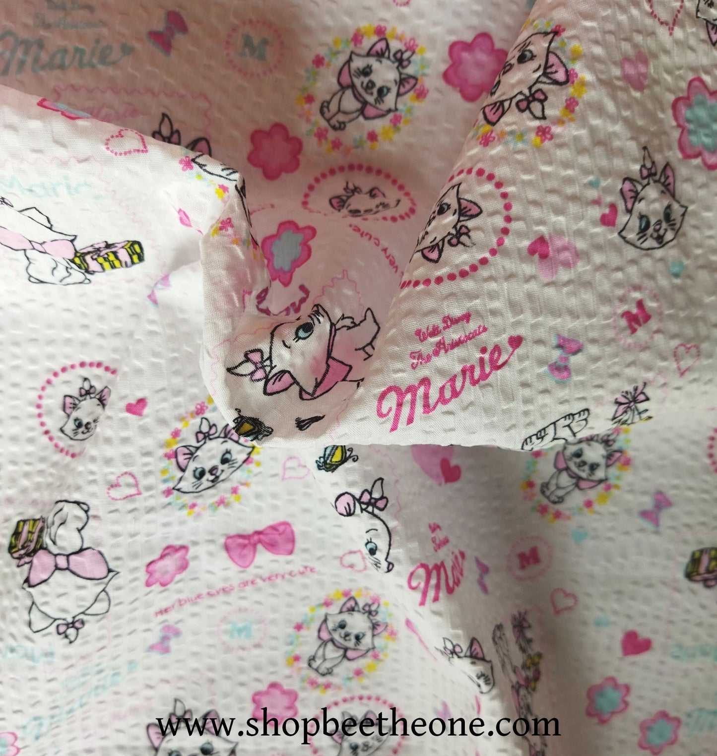 Coupon de seersucker coton "Chat blanc Marie" - 25 x 25 cm ou 50 x 50 cm