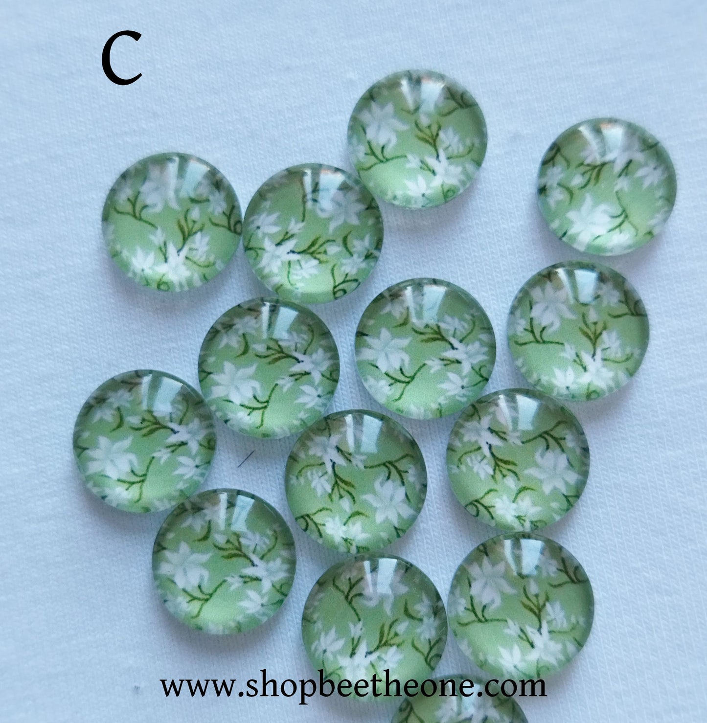 Cabochon rond en verre demi-perle avec image "Fleurs de printemps" - 12 mm - 12 modèles