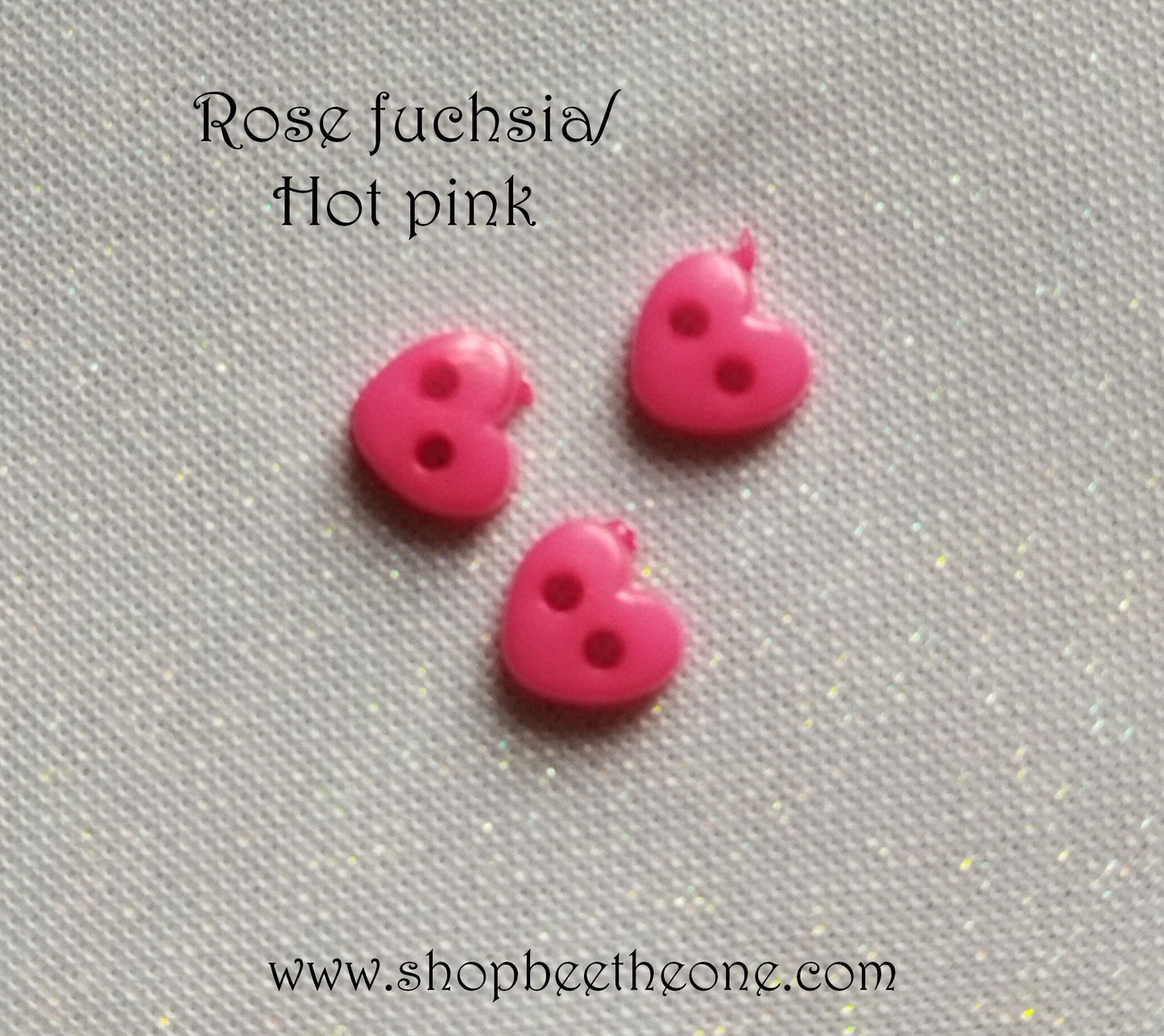 Mini Bouton Coeur en plastique - 6 mm - 12 coloris disponibles
