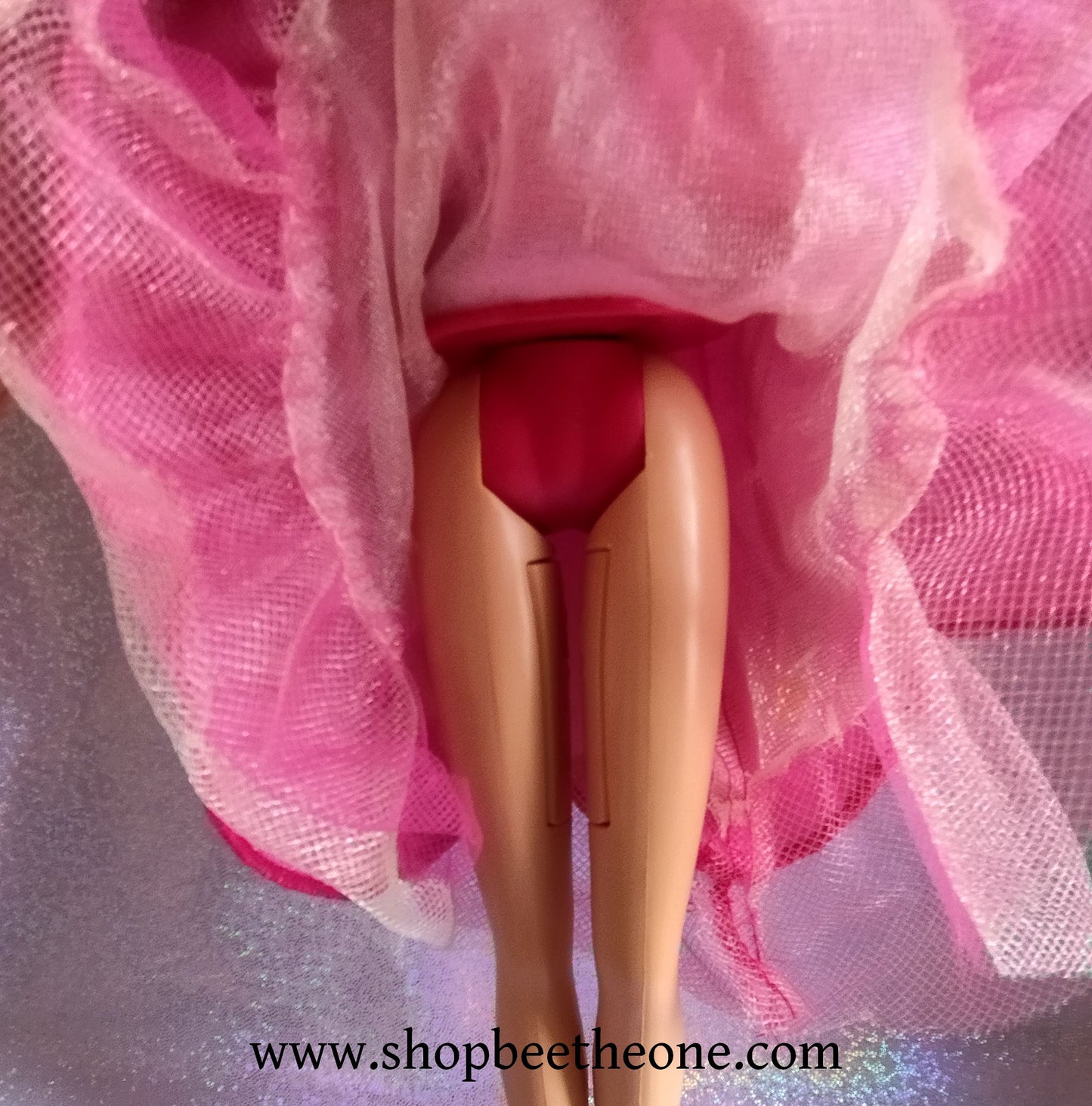 Barbie au Bal des 12 Princesses (Barbie and the 12 Dancing Princesses) - Princesse Genevieve et Twyla - Mattel 2006 - Poupée lumineuse