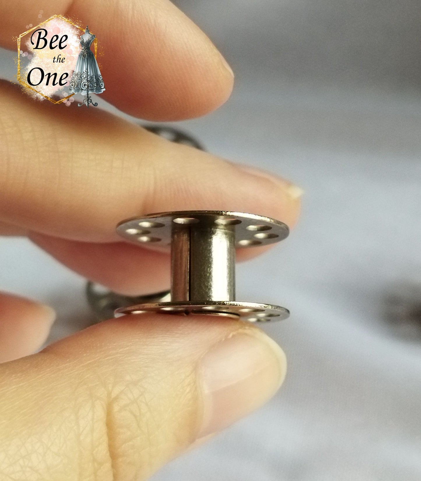 Canette en métal standard pour machine à coudre