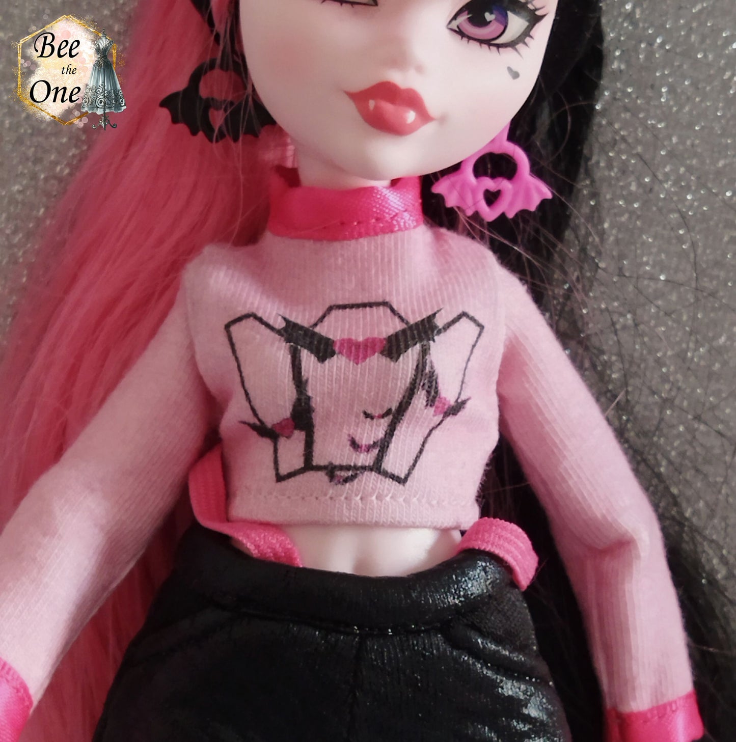 Fashion Pack Glitter Party - Bandeau + T-shirt + Pantalon pour poupées Monster High G3 - Edition Limitée - 2 modèles - Collection Glitter Party - par Bee the One