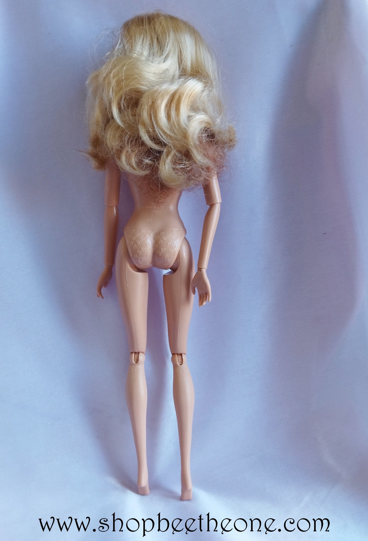 Barbie Fashionistas Swappin' Styles - Cutie - Mattel 2010 - Poupée nue