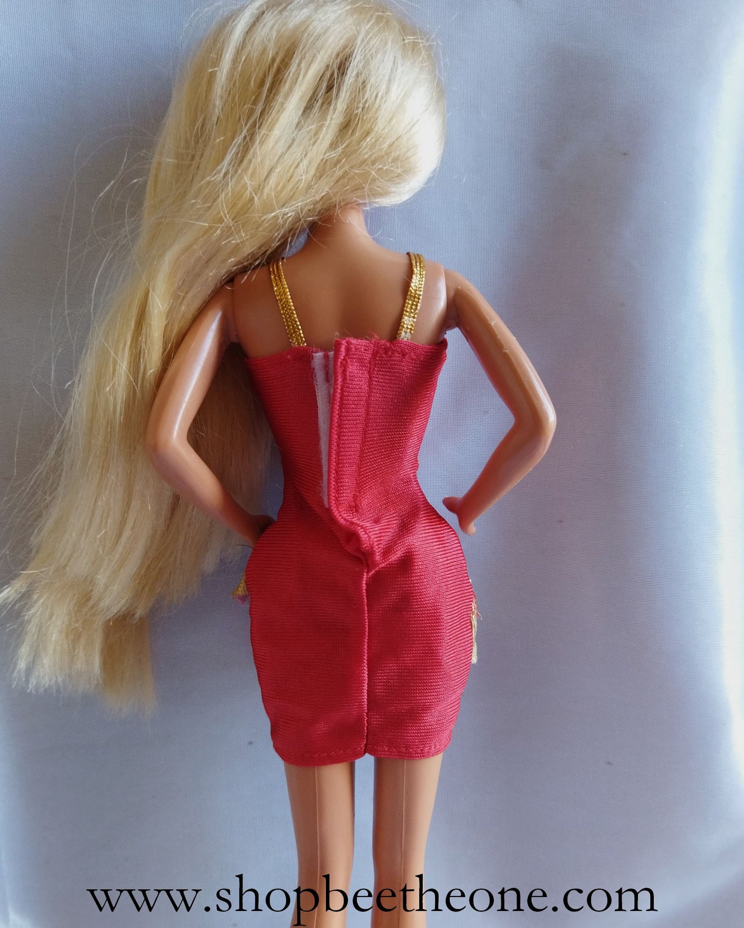 Barbie Habillage Collection Elégance (City Lights Fashions) #864 "rouge" - Mattel 1992 - Robe