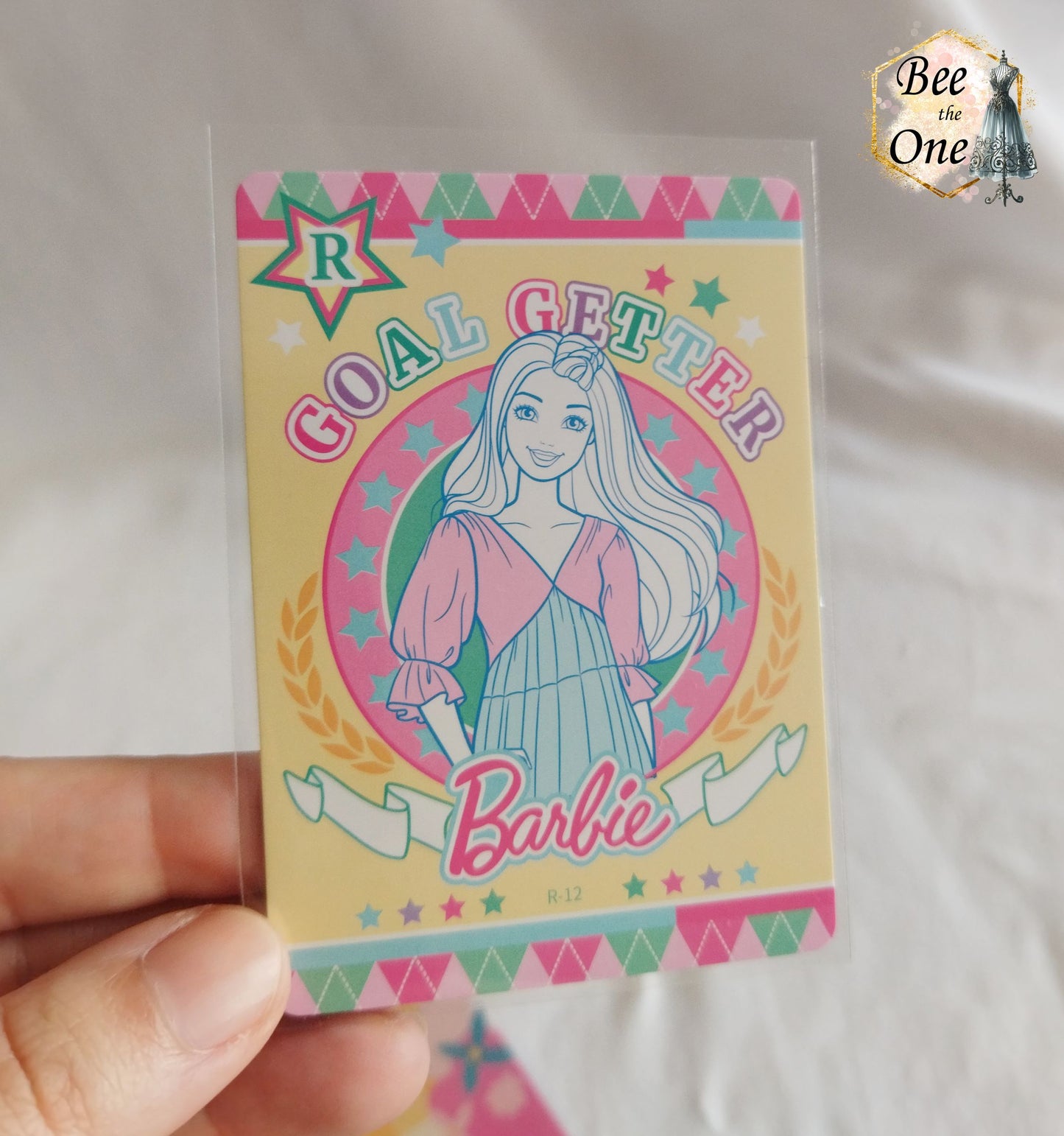 Lot "Découverte Barbie " 4 carte R + 1 Carte SR Barbie "Living the Dream" série 2025