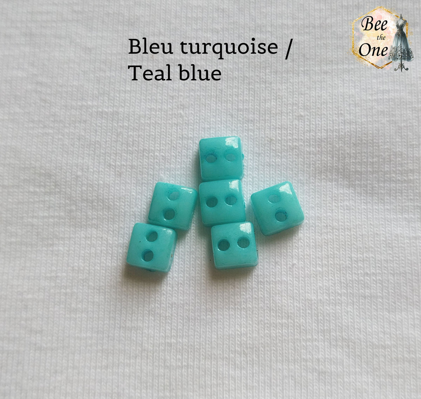Mini Bouton Carré en plastique - 5 mm - 12 coloris disponibles