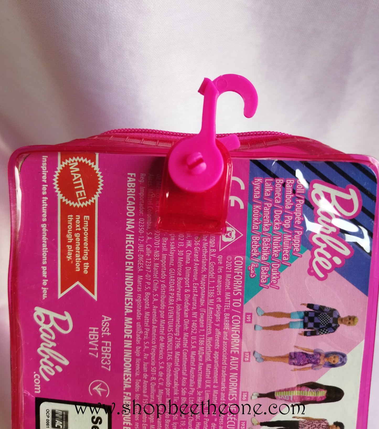 Barbie Fashionistas 180, 181 et 185 - Mattel 2021-2022 - Trousse d'emballage vide