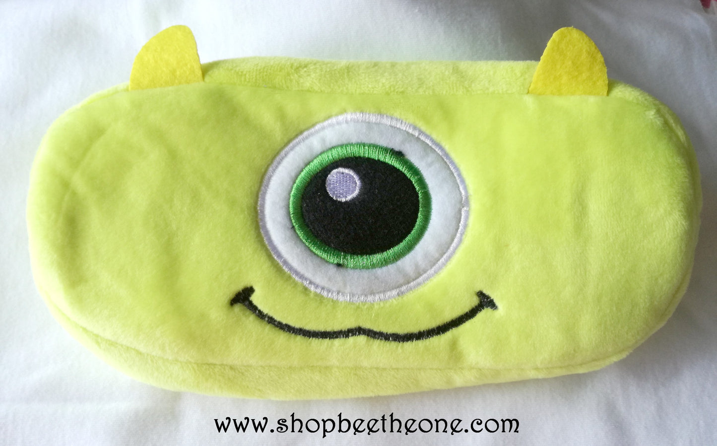 Trousse kawaii Monstre vert en peluche