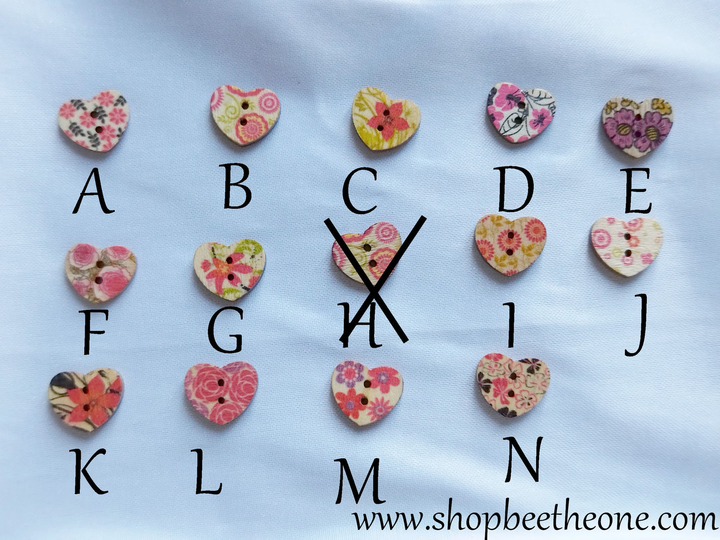Bouton Petit Coeur "Fleurs roses et rouges" en bois façon vintage - 17 mm - 13 modèles