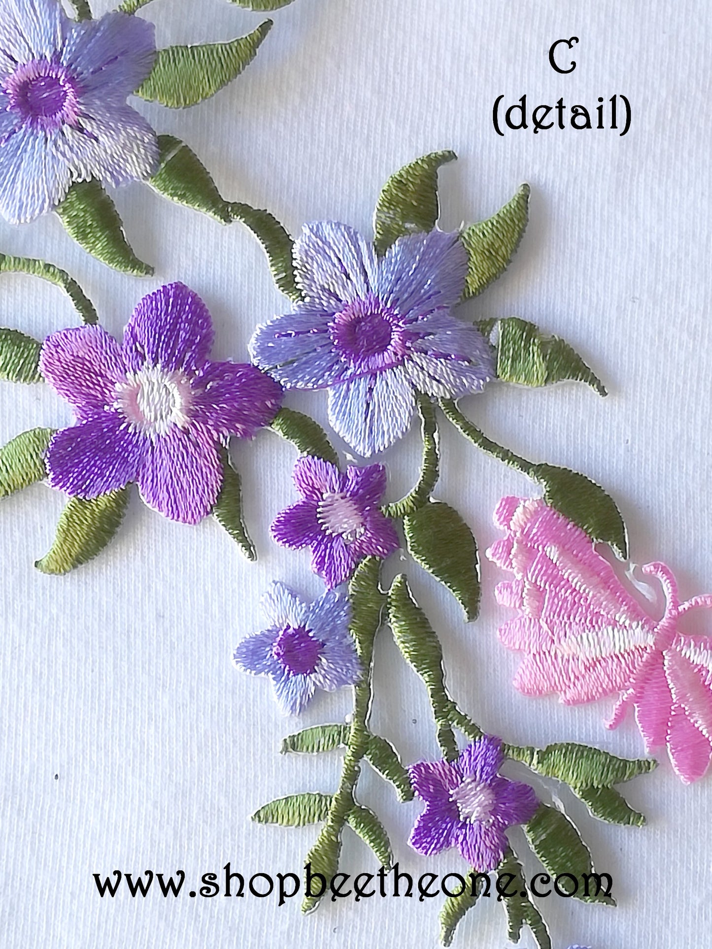 Maxi Applique broderie patch thermocollant Tige fleurie avec papillons 27 x 6,5 cm (à coudre ou repasser) - 5 coloris au choix