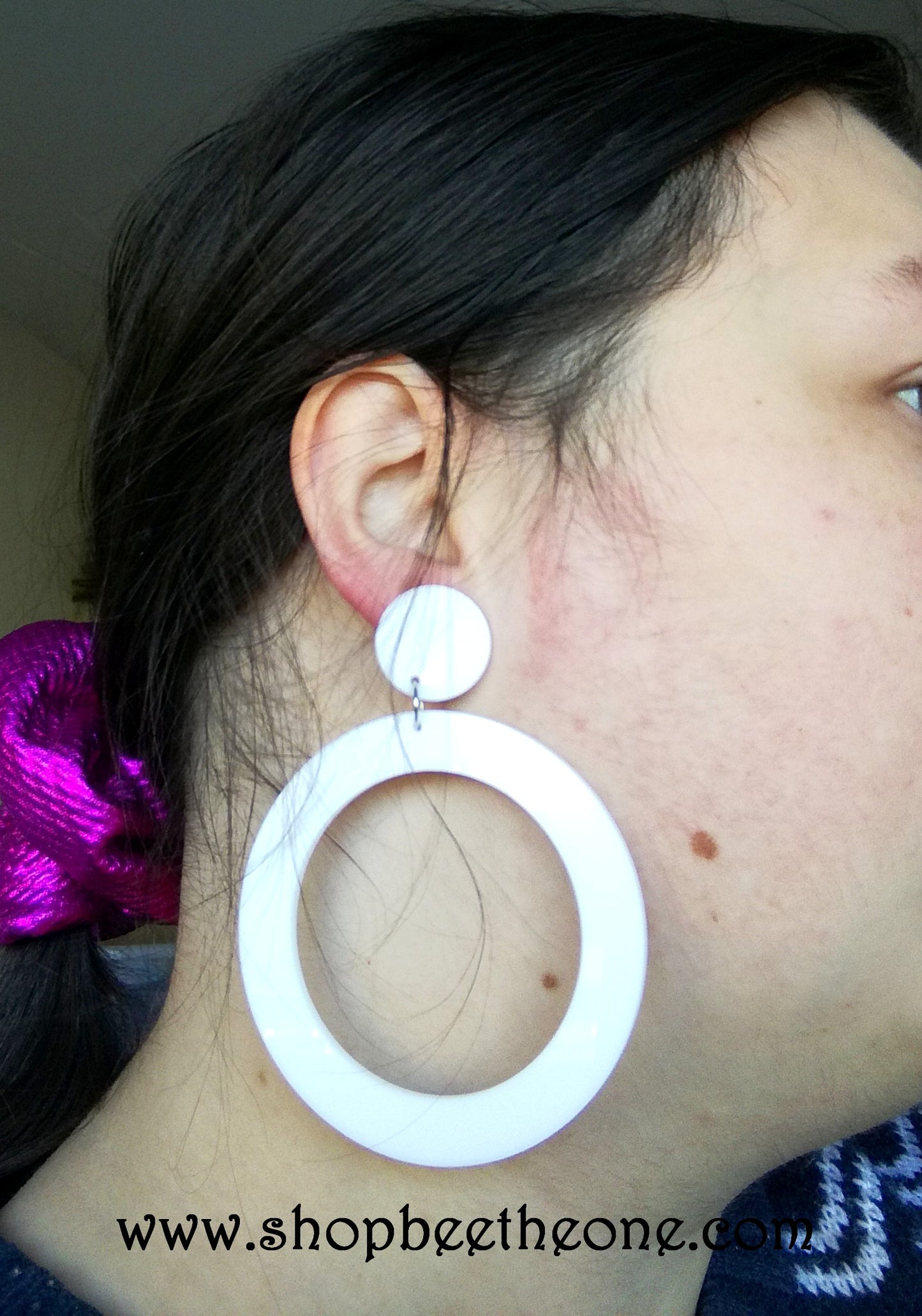 Maxi Boucles d'oreilles XXL géométriques rondes style vintage 80 - Blanc, noir ou rouge