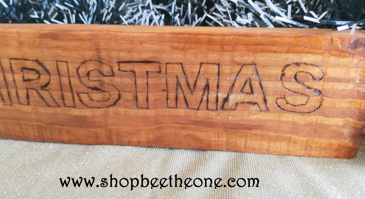 Grand panneau de bois pyrogravé "Merry Christmas" - Surcyclage/Upcycling - Marque Zambara