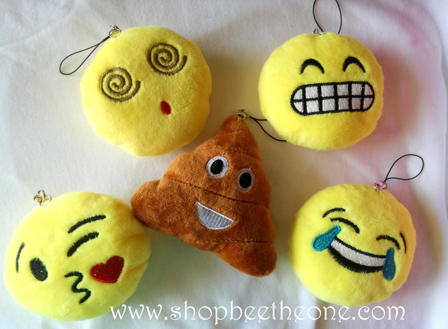 Bijou de portable peluche kawaii Emoji - 6 modèles