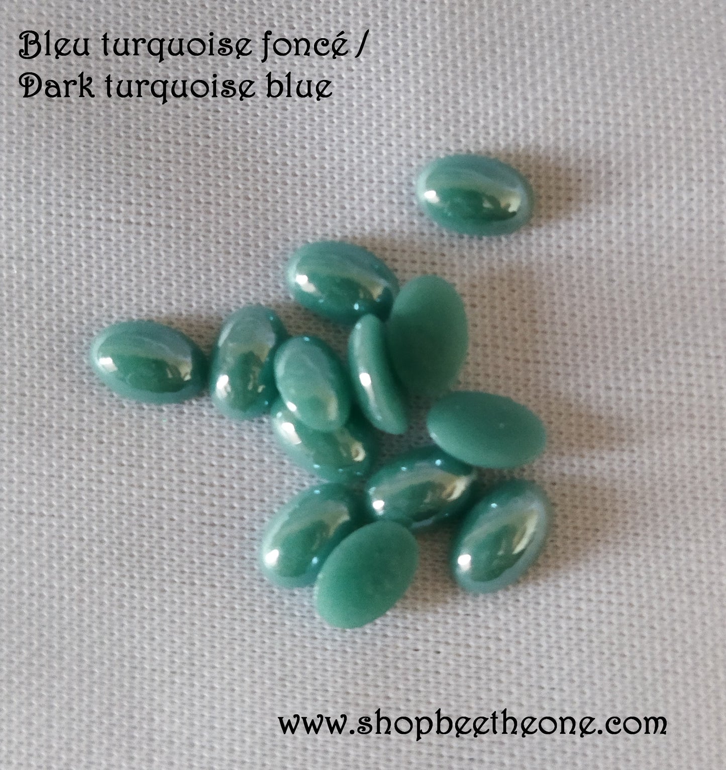 Cabochon strass demi-perle ovale à coller - 6 x 4 mm - 11 coloris