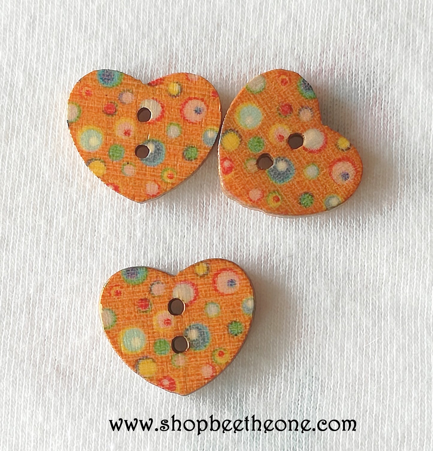 Bouton Petit Coeur "Formes géométriques" en bois façon vintage - 17 mm - 3 modèles