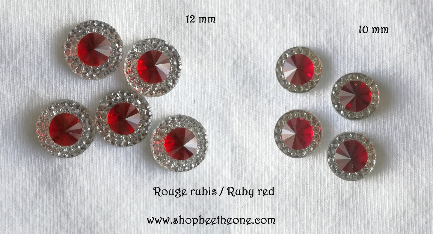Cabochon rond strass avec pierre colorée - 10 mm ou 12 mm - 12 coloris
