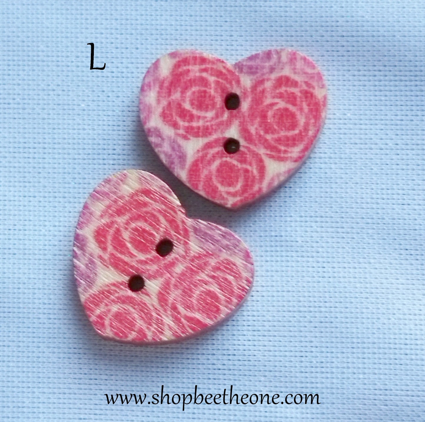Bouton Petit Coeur "Fleurs roses et rouges" en bois façon vintage - 17 mm - 13 modèles