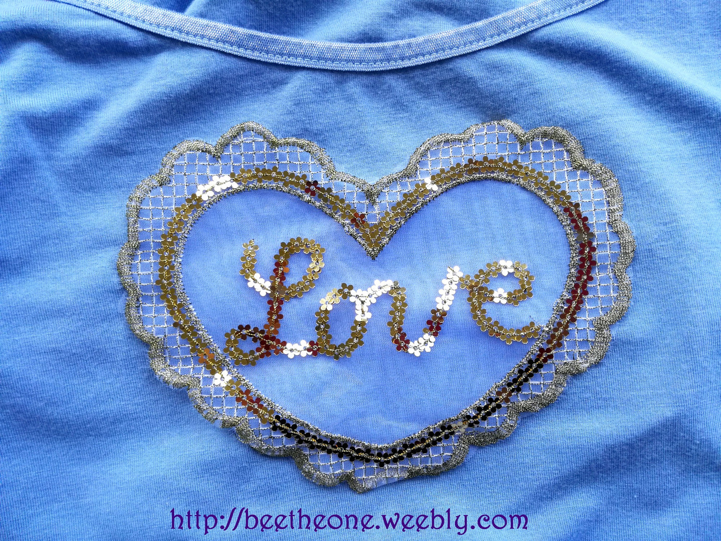 Grande Applique Dentelle Broderie et strass Coeur "Love" blanc et doré - à coudre - DERNIERES PIECES