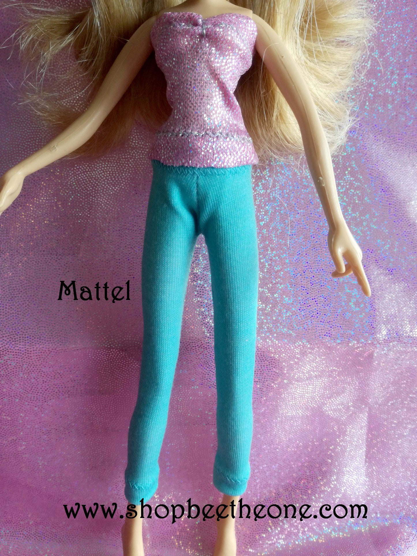 Pantalon collant leggings 7/8 pour poupées Winx Club (Smoby, Giochi Preziosi et Mattel) - Collection Café Style TV/Basics (Layla/Aisha) - Repro Version Deluxe - Exclusivité Bee the One - Marque Zambara