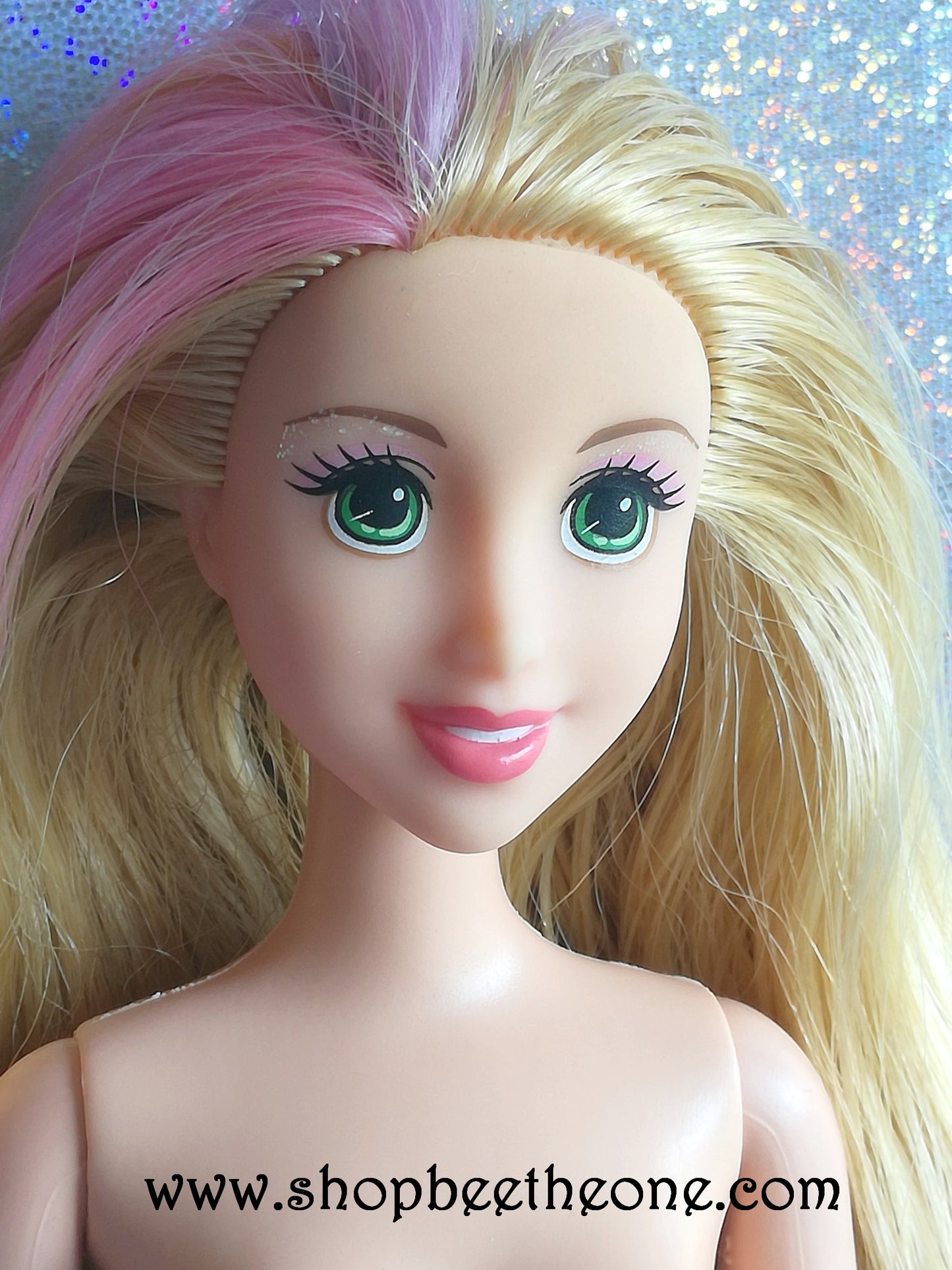 Raiponce Color and style - Mattel 2010 - Poupée (avec cheveux qui changent de couleur) - Vêtement