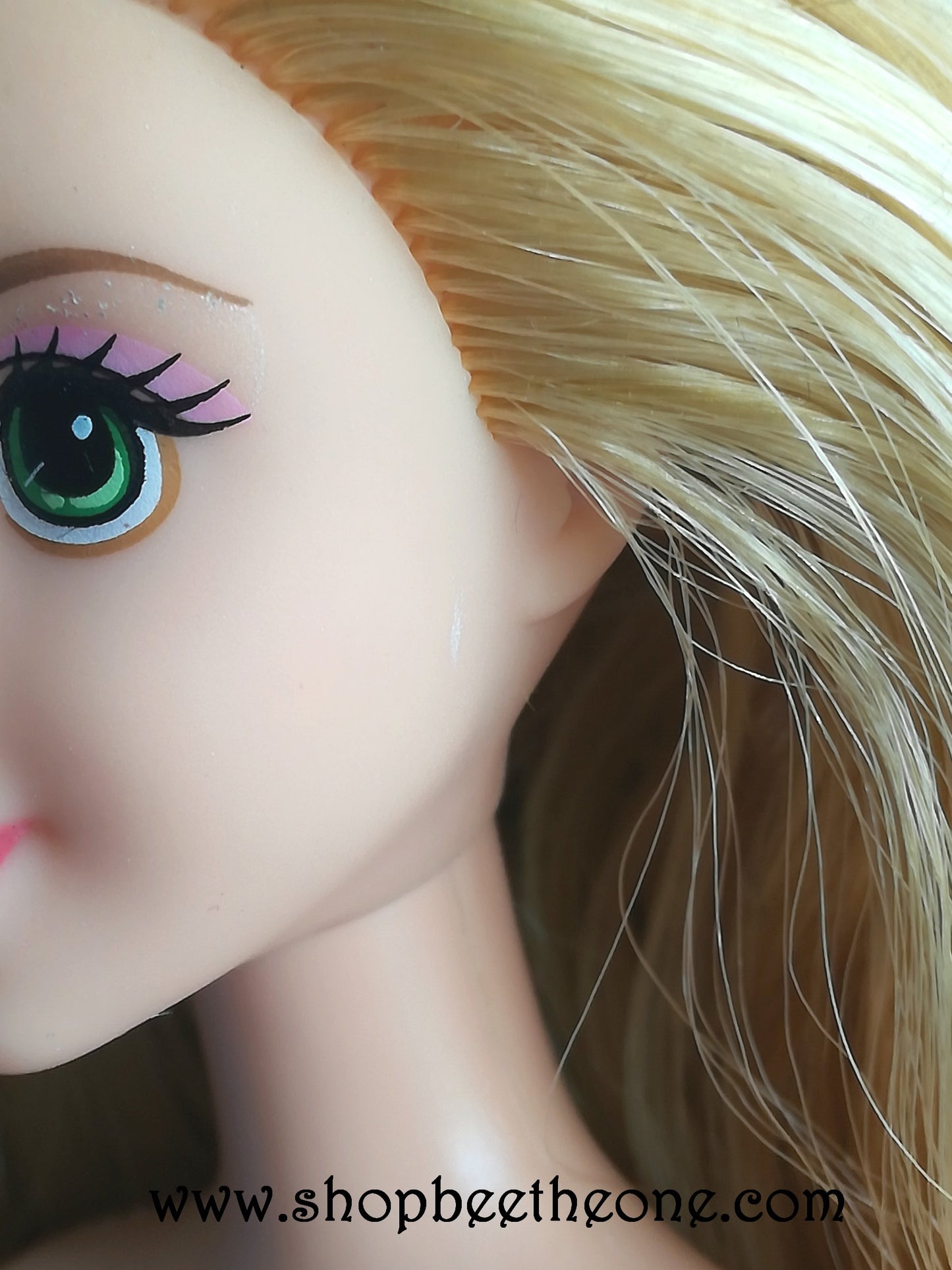 Raiponce Color and style - Mattel 2010 - Poupée (avec cheveux qui changent de couleur) - Vêtement