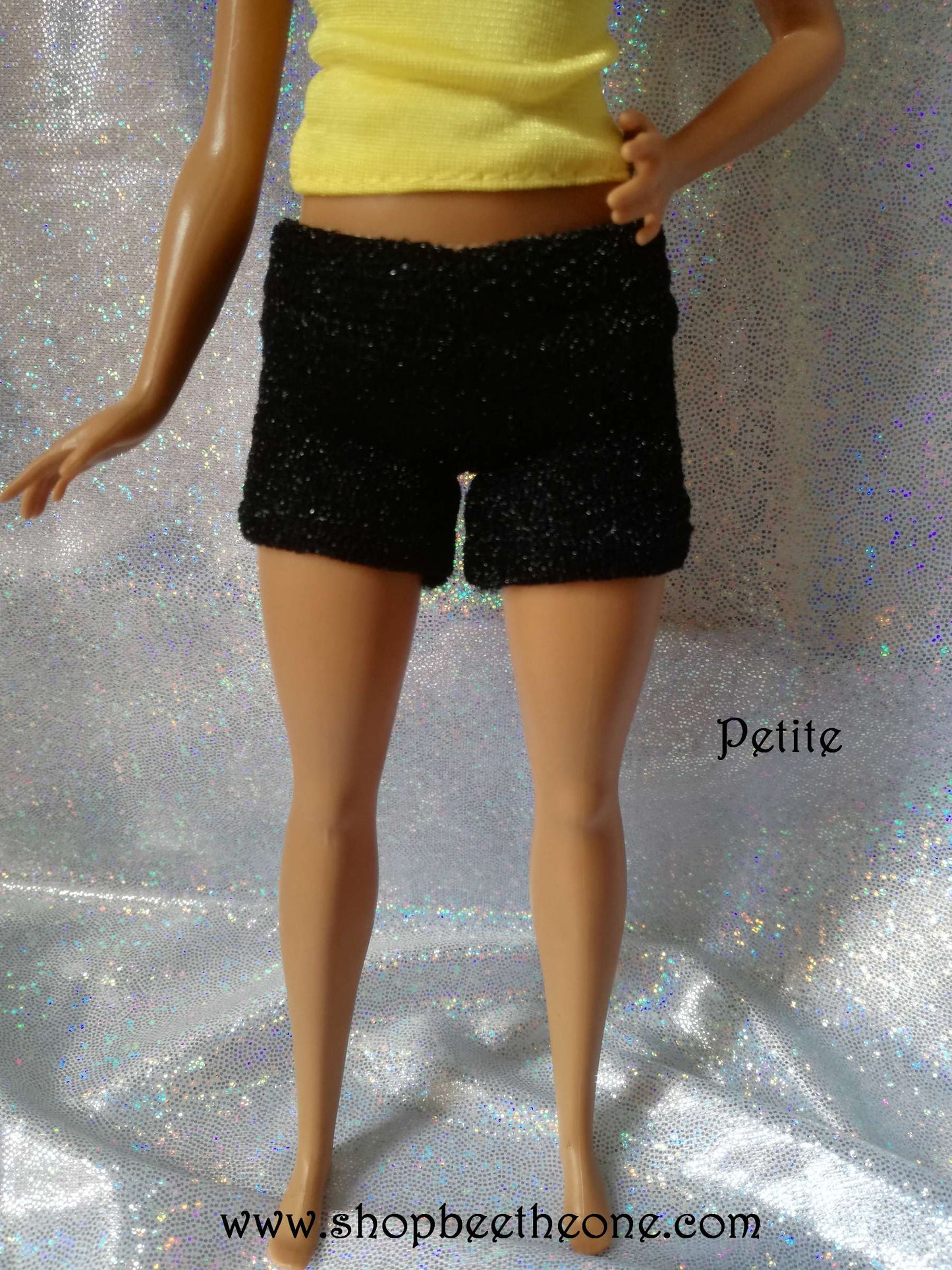 Short brillant pour poupées Barbie - 3 couleurs - 4 tailles - Collection Glitter Party - par Bee the One