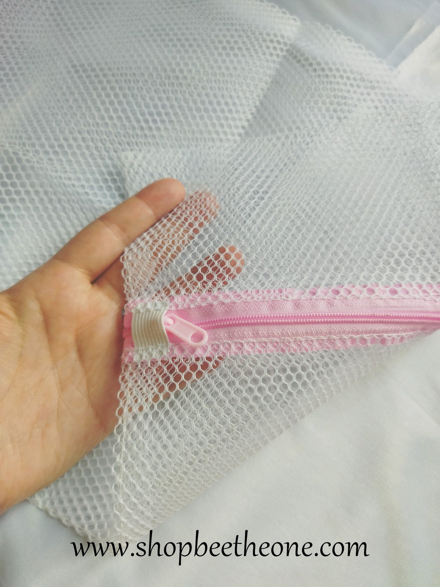 Filet de lavage en maille à fermeture à glissière pour linge délicat - taille S