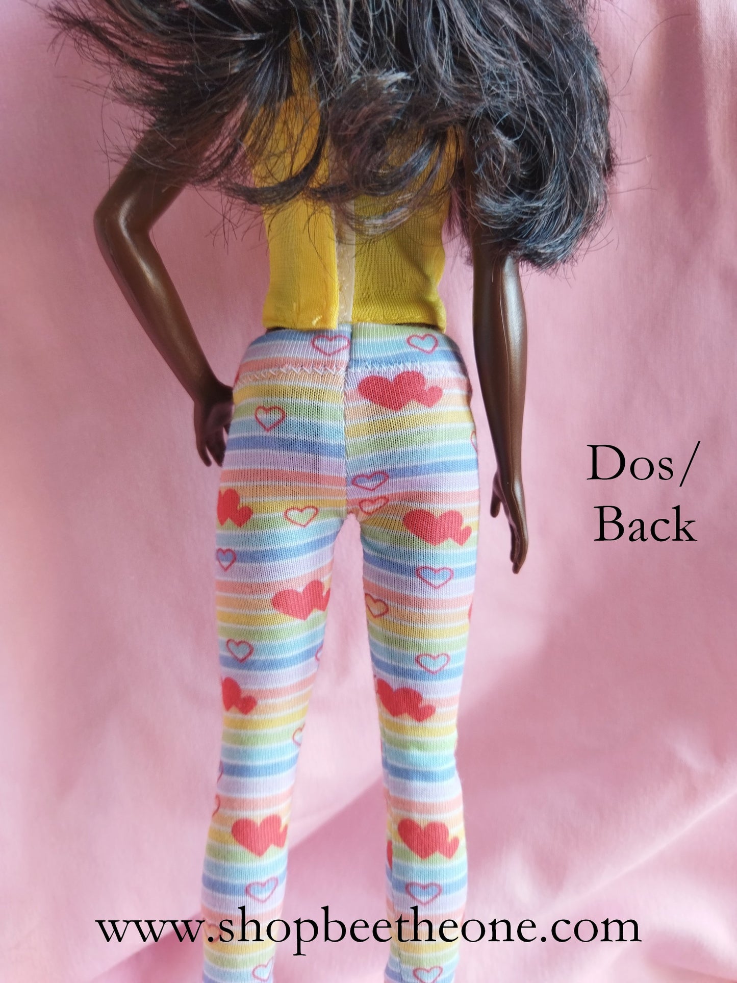Pantalon collant leggings long motif rayures arc-en-ciel et coeurs pour poupées Barbie - 4 tailles - Collection Basics - par Bee the One