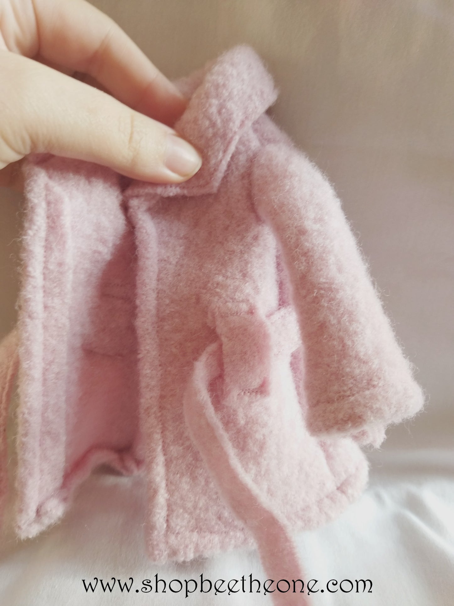 Manteau d'hiver en laine pour poupées Barbie - rose clair - 4 tailles - par Bee the One
