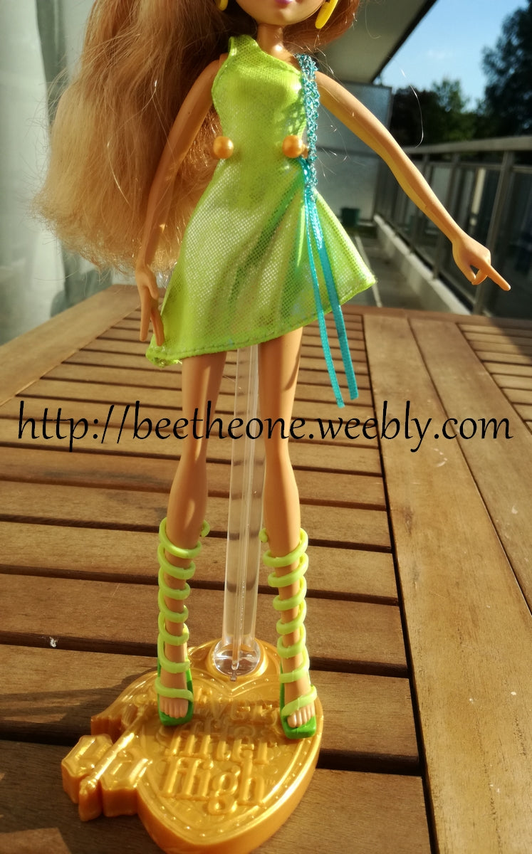 Flora Singsational Magic - Mattel 2006 - Vêtement - Chaussures - Socle