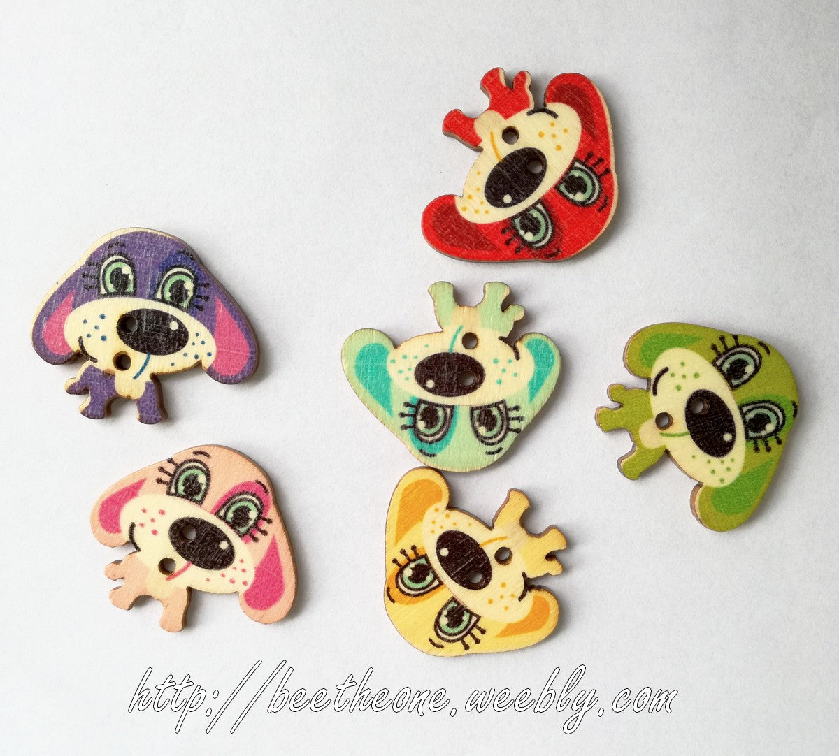 Bouton "Petit Chien" en bois - 30 mm - 6 coloris disponibles