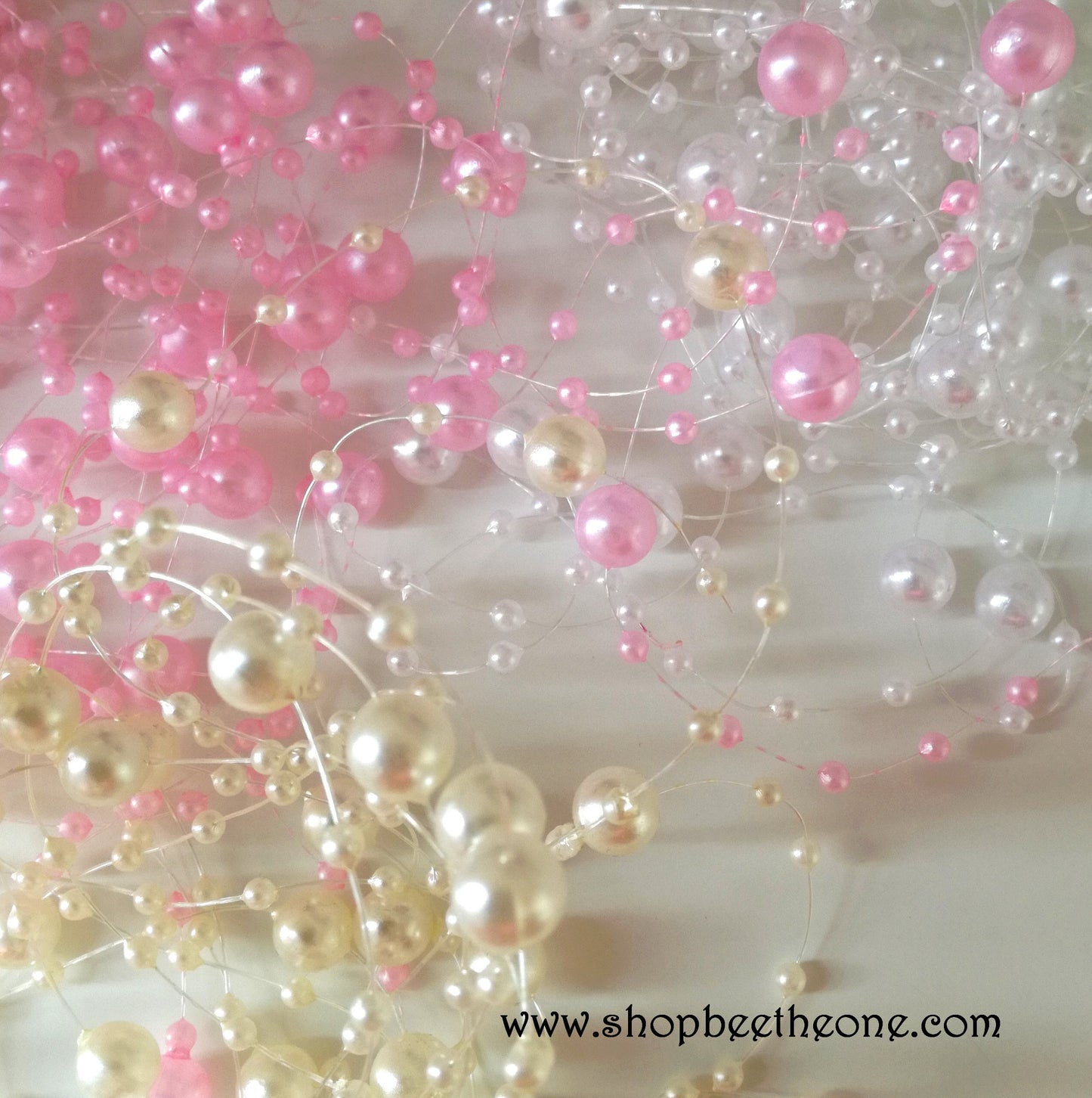 Guirlande de perles synthétiques - vendu au mètre - 3 coloris disponibles