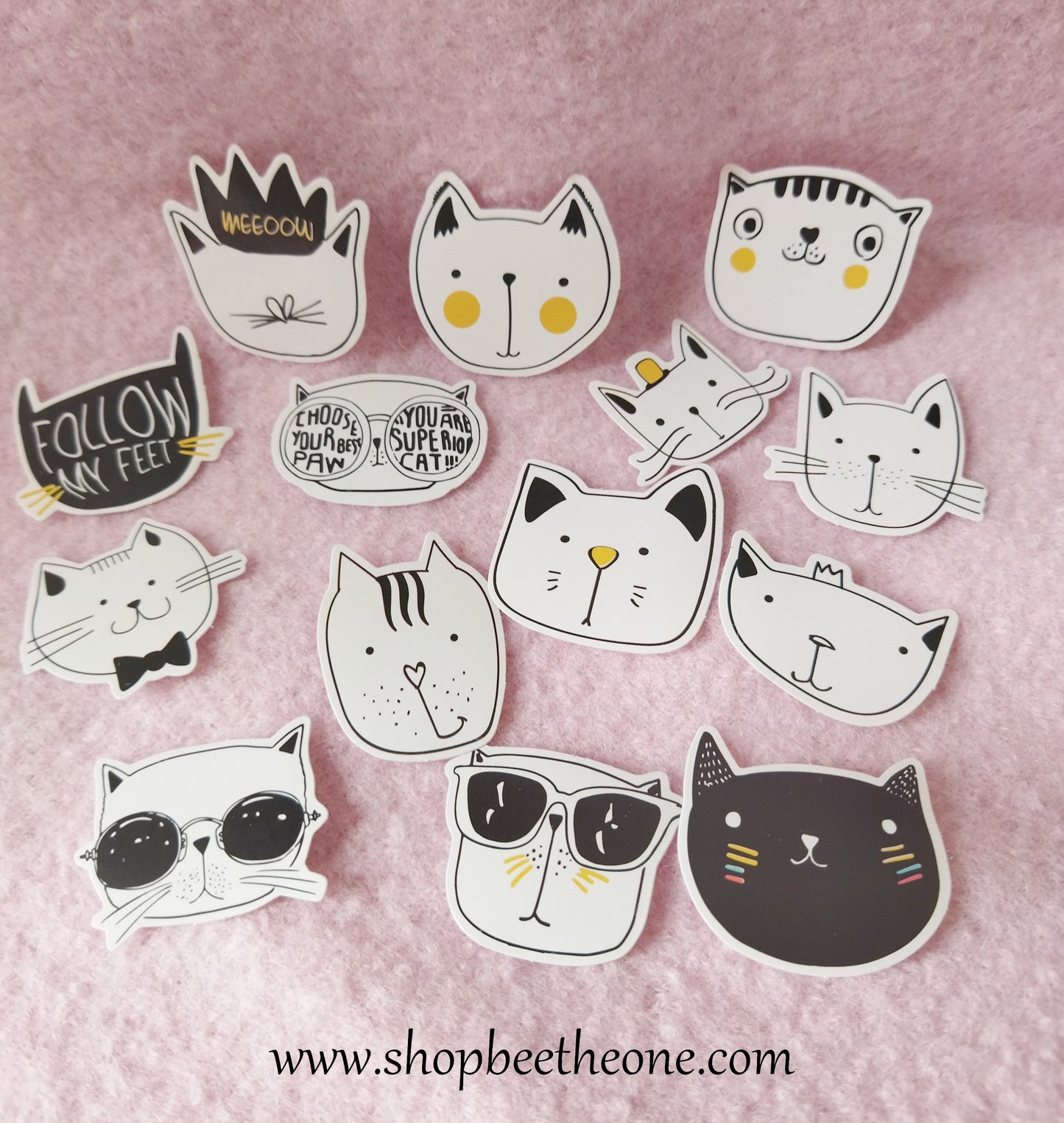 Sticker autocollant "Tête de Monsieur Chat" sur papier glacé - 14 modèles