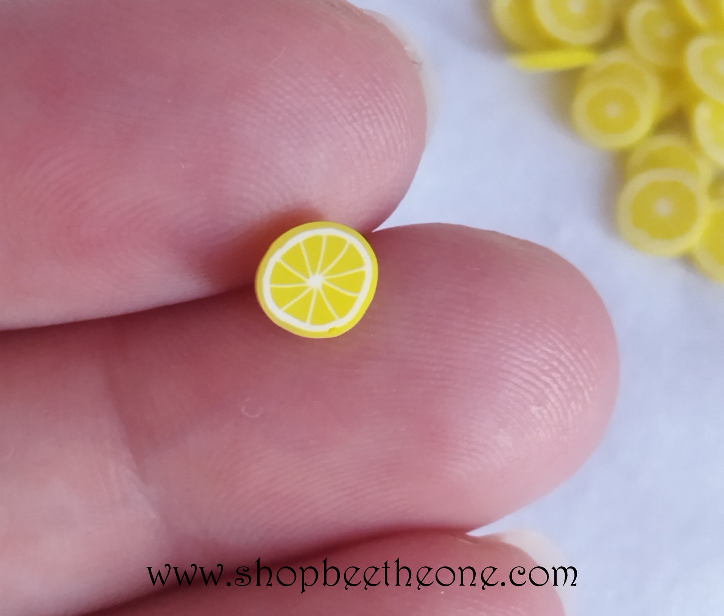 1 g (+/- 70 pièces) de Tranches de Fimo Pâte Polymère - Citron jaune ou vert