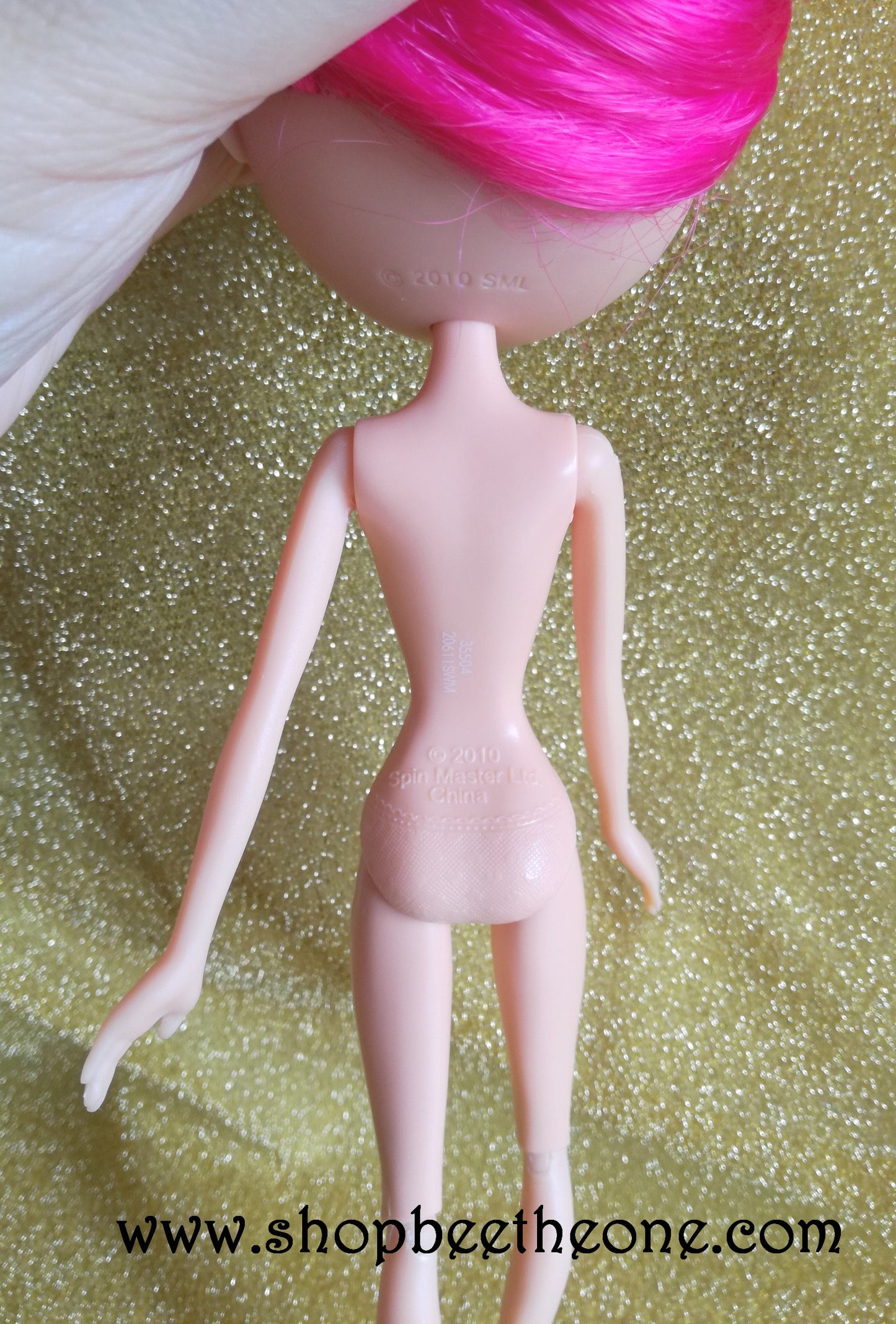 La Dee Da dolls Dee Bollywood Bright Runway Vacay- Spin Master 2012 - Poupée